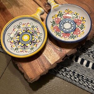 Set of 2 hand painted Mexican trinket dishes
